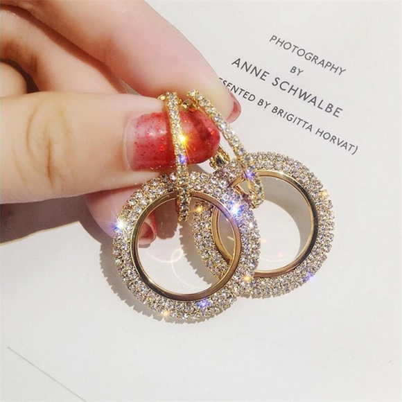 Jewelry - Round Gold Tone Statement Earrings